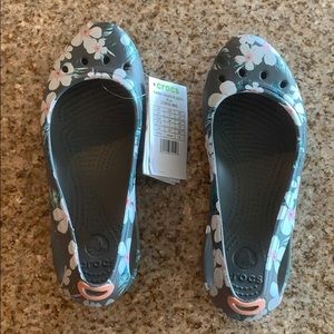 Vera Bradley Crocs. Ballet Flats. Size 7.